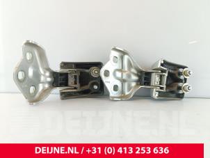 Peugeot Expert Scharnier Tür rechts hinten O274384 foto 2