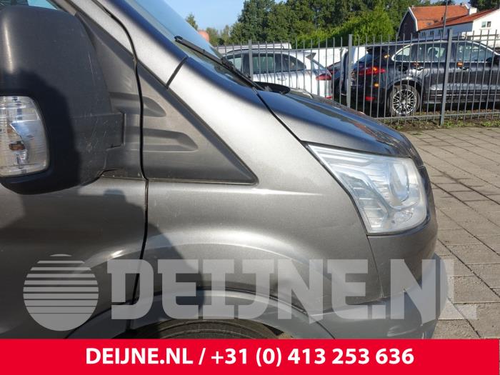 Ford Transit Kotflügel rechts vorne O274456