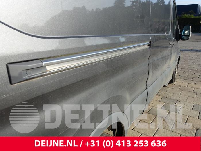 Ford Transit Schiebetür Schiene rechts O274459