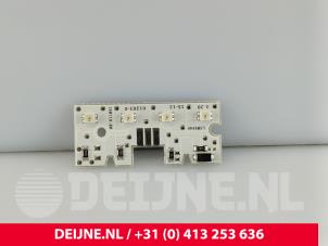 Volvo V70 Zekering O274485 foto 3
