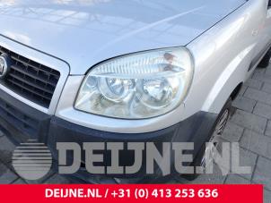 Fiat Doblo Headlight, left O274571 photo 2