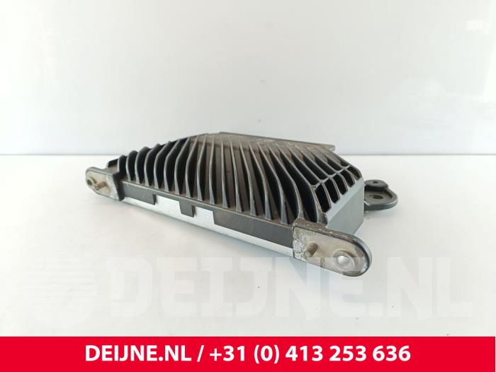 Volvo C40 Radioverstärker O274575