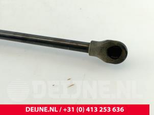 Volvo V60 Set of bonnet gas struts O274582 photo 2