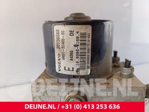 Volvo V50 ABS Pumpe O274606 foto 3