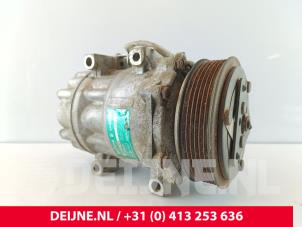 Volvo V50 Air conditioning pump O274608 photo 2