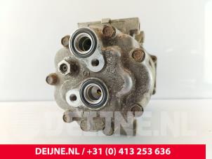 Volvo V50 Air conditioning pump O274608 photo 3
