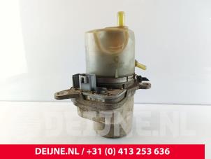 Volvo V50 Power steering pump O274610 photo 3