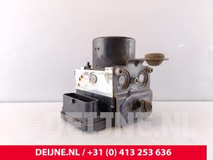 Gebruikte ABS Pomp Opel Combo 1.3 CDTI 16V ecoFlex Prijs € 54,45 Inclusief btw aangeboden door van Deijne Onderdelen Uden B.V.