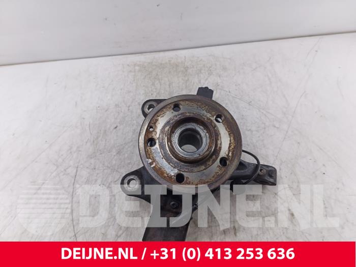 Mercedes Vito Fusee links-voor O274658