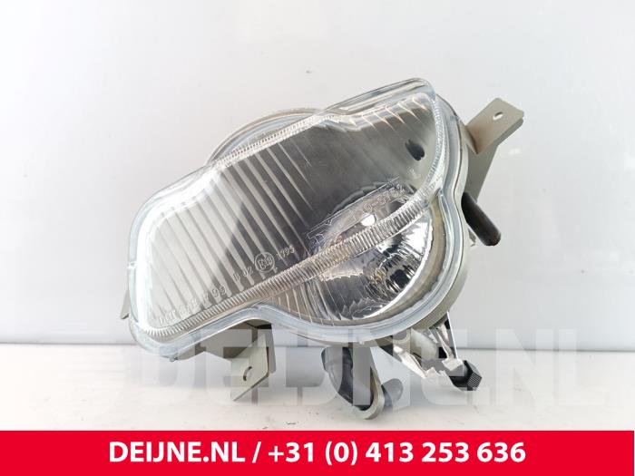Volvo V70 Mistlamp links-voor O274726