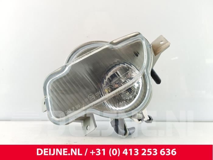 Volvo V70 Mistlamp links-voor O274728