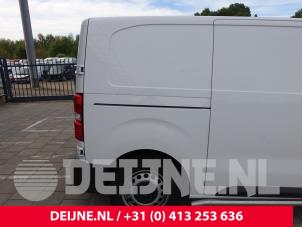 Gebruikte Schuifdeur Rail rechts Citroen Jumpy 2.0 Blue HDI 145 Prijs op aanvraag aangeboden door van Deijne Onderdelen Uden B.V.