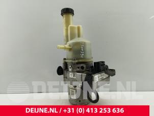 Citroen Jumpy Power steering pump O274773 photo 2