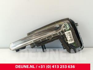 Gebruikte Knipperlicht spiegel links Volvo XC60 II (UZ) 2.0 B4 16V Mild Hybrid AWD Prijs € 30,00 Margeregeling aangeboden door van Deijne Onderdelen Uden B.V.