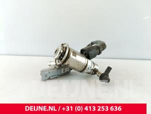 Gebruikte Injector adblue Renault Master III (MA/MB/MC/MD/MH/MF/MG/MH) 2.3 Energy dCi 180 Twin Turbo 16V FWD Prijs € 163,35 Inclusief btw aangeboden door van Deijne Onderdelen Uden B.V.