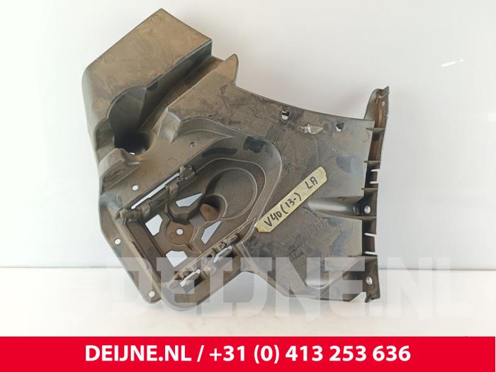 Volvo V40 Stoßstangenstütze links hinten O274857