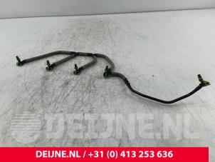 Gebruikte Brandstof retourleiding Peugeot Boxer (U9) 2.0 BlueHDi 160 Prijs € 42,35 Inclusief btw aangeboden door van Deijne Onderdelen Uden B.V.