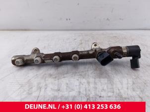 Gebruikte Injector brug Ford Transit 2.0 TDCi 16V Eco Blue 105 Prijs € 108,90 Inclusief btw aangeboden door van Deijne Onderdelen Uden B.V.