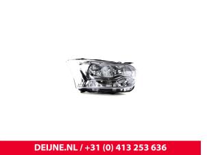 Nieuwe Rechter Koplamp Ford Transit Prijs € 240,79 Inclusief btw aangeboden door van Deijne Onderdelen Uden B.V.