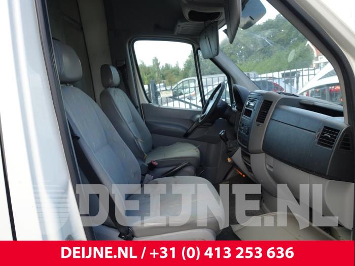 Volkswagen Crafter Seat, right O275008