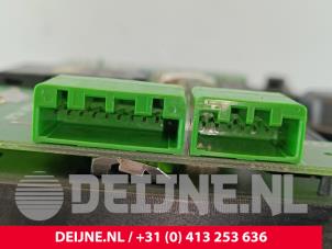 Volvo V70 Innenbeleuchtung vorne O275020 foto 4