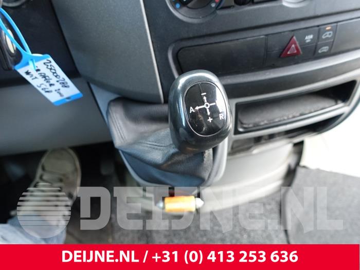 Volkswagen Crafter Gear stick O275013