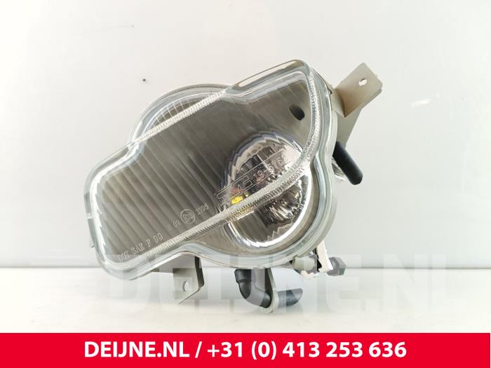 Volvo V70 Mistlamp links-voor O275076