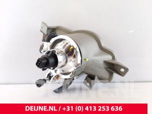 Volvo V70 Nebelscheinwerfer links vorne O275077 foto 2