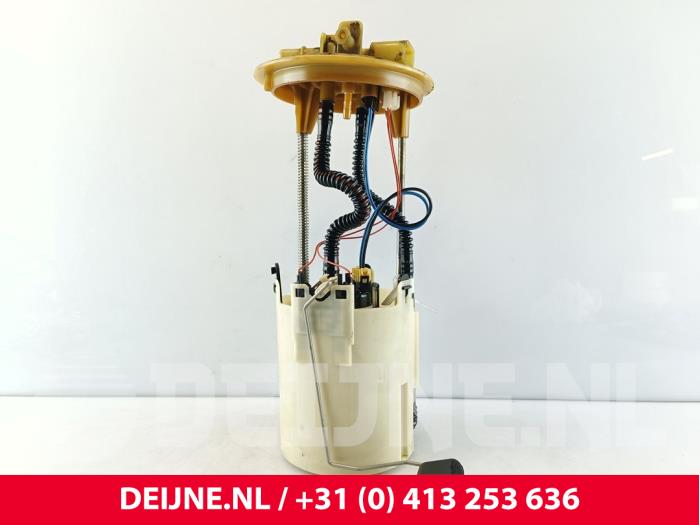 Gebruikte Tank element Pomp Mercedes Sprinter 3,5t (906.63) 310 CDI 16V Prijs € 48,40 Inclusief btw aangeboden door van Deijne Onderdelen Uden B.V.