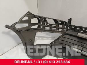 Volkswagen Crafter Front bumper O9990002952 photo 4