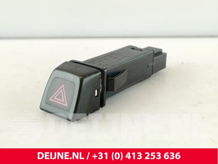 Volvo V50 Paniekverlichtings Schakelaar O275192