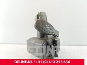 Mercedes Vito Ignition lock + key O275227 photo 2