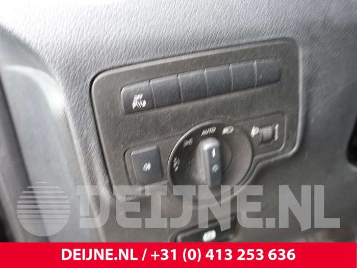 Mercedes Vito Licht Schakelaar O275228