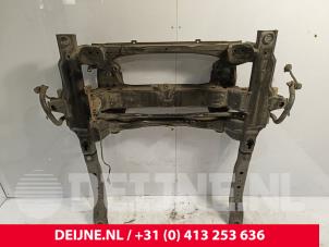 Gebruikte Subframe Mercedes Sprinter 3,5t (907.6/910.6) 319 CDI 3.0 V6 24V RWD Prijs € 326,70 Inclusief btw aangeboden door van Deijne Onderdelen Uden B.V.