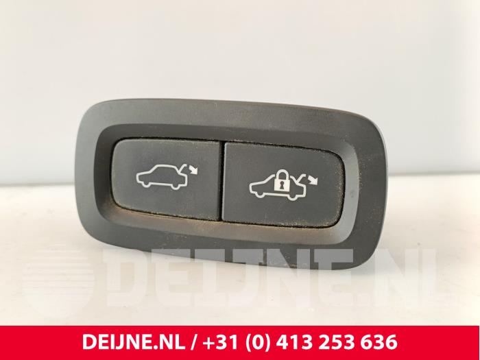 Volvo XC90 Schakelaar achterklep O275315