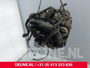 Nissan NV200 Engine O275406 photo 3