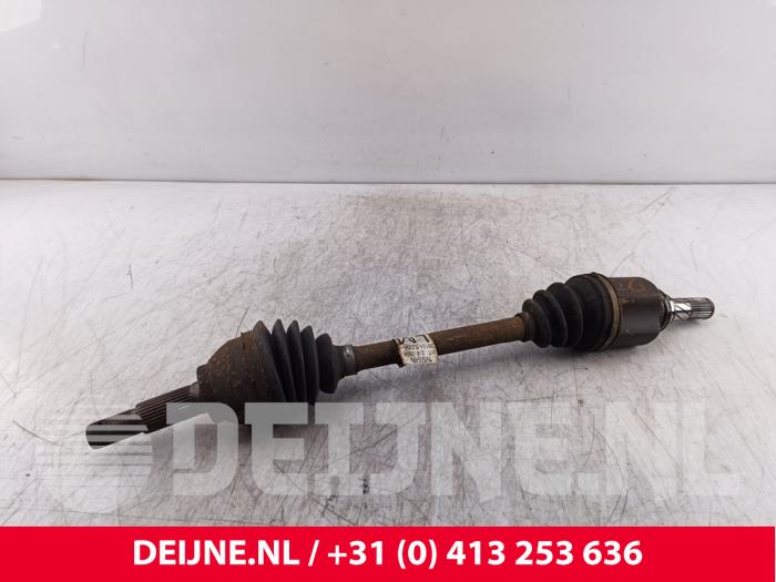 Nissan NV200 Antriebswelle links vorne O275425