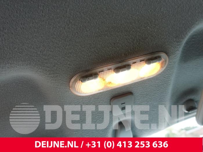 Nissan NV200 Innenbeleuchtung vorne O275431
