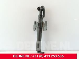 Gebruikte Koplamp Sproeier Volvo XC90 II 2.0 T8 16V Twin Engine AWD Prijs € 35,00 Margeregeling aangeboden door van Deijne Onderdelen Uden B.V.