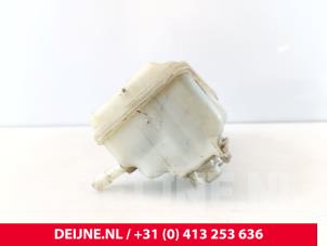 Renault Kangoo Brake fluid reservoir O275537 photo 3