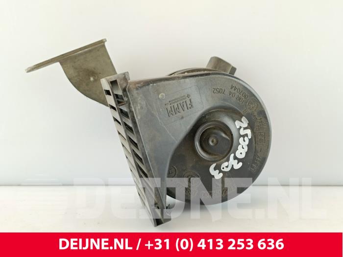 Gebruikte Claxon Volvo XC90 II 2.0 T8 16V Twin Engine AWD Prijs € 40,00 Margeregeling aangeboden door van Deijne Onderdelen Uden B.V.