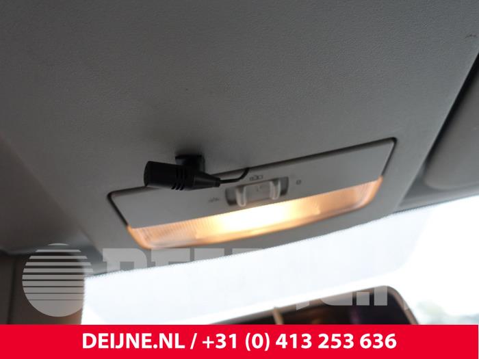 Volkswagen Caddy Interior lighting, front O275660