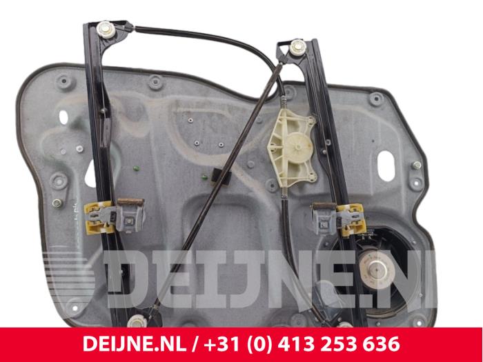 Volkswagen Caddy Fenstermechanik 2-türig rechts vorne O275709