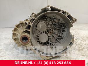 Gebruikte Versnellingsbak Ford Transit Custom 2.2 TDCi 16V Prijs € 1.331,00 Inclusief btw aangeboden door van Deijne Onderdelen Uden B.V.