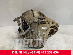 Ford Transit Custom Versnellingsbak O275738 foto 3