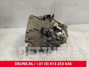 Ford Transit Versnellingsbak O275739 foto 4