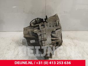 Ford Transit Versnellingsbak O275739 foto 2