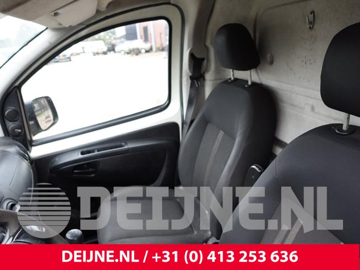 Fiat Fiorino Seat, right O275783