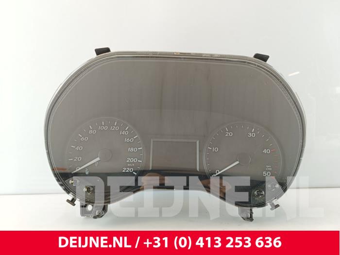 Mercedes Vito Tacho - Kombiinstrument KM O275842