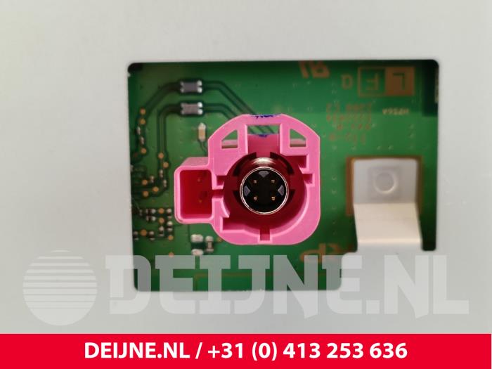 Display Multi Media regelunit van een Ford Transit Custom 2.0 EcoBlue 110 2024